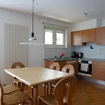 公寓 Fee-rien 萨斯费